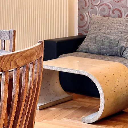 F14 Guest House By Small Home Budapest Luaran gambar
