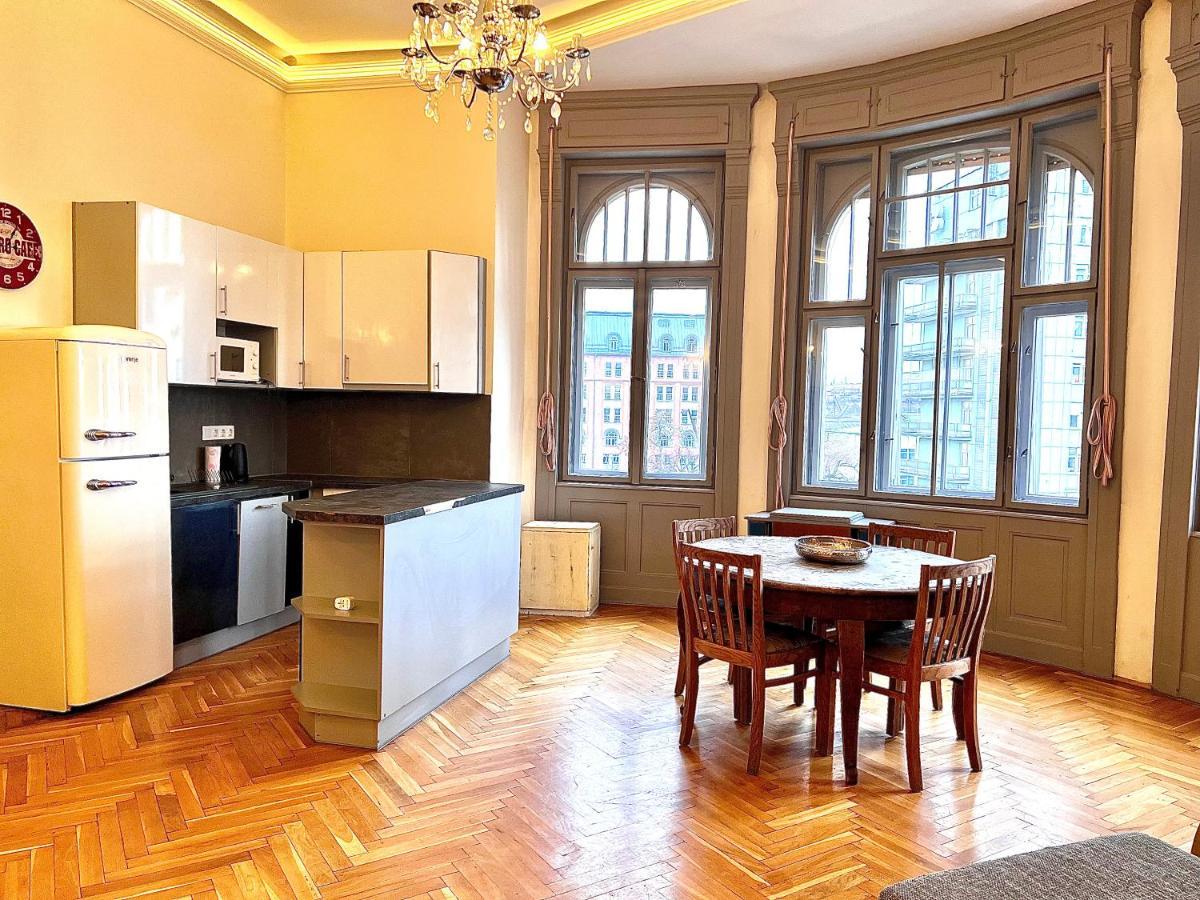 F14 Guest House By Small Home Budapest Luaran gambar