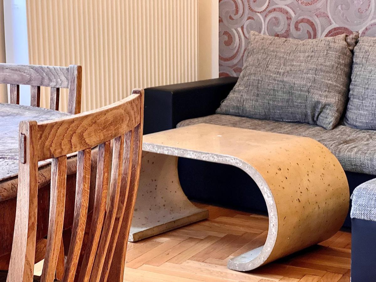 F14 Guest House By Small Home Budapest Luaran gambar