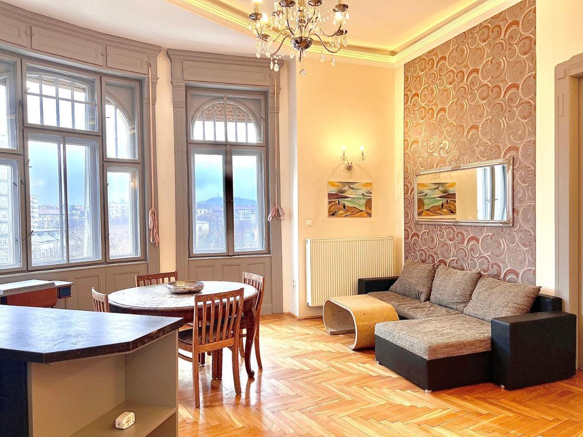 F14 Guest House By Small Home Budapest Luaran gambar